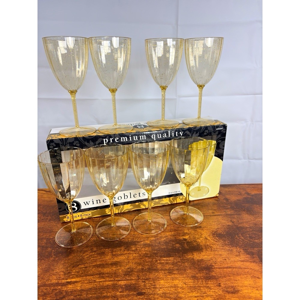 Amscan Gold/Clear Plastic Wine Goblets Set of 8, 8 oz Faceted Stemmed FR-573